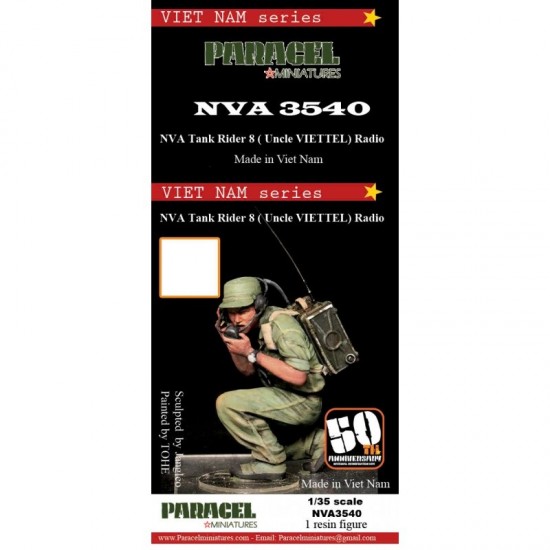 1/35 Vietnam War NVA Tank Rider 8 (Radioman)