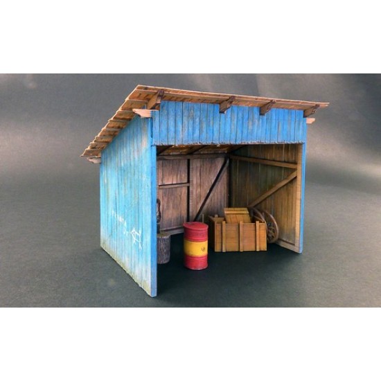 1/35 Shed (Laser Carved Wooden Parts+Resin)