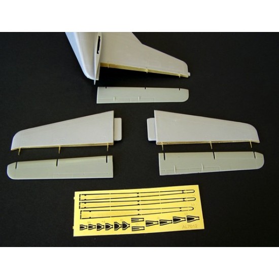 1/72 Fairchild C-123 Provider Tail Control Surfaces