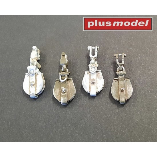 1/35 WWII US Engineered Pulleys (4pcs)
