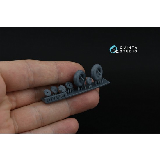 1/48 LaGG-3, MiG-3, La-5/La-7/La-9, Yak-7/Yak-9, I-185/250 Wheels (radial tread)