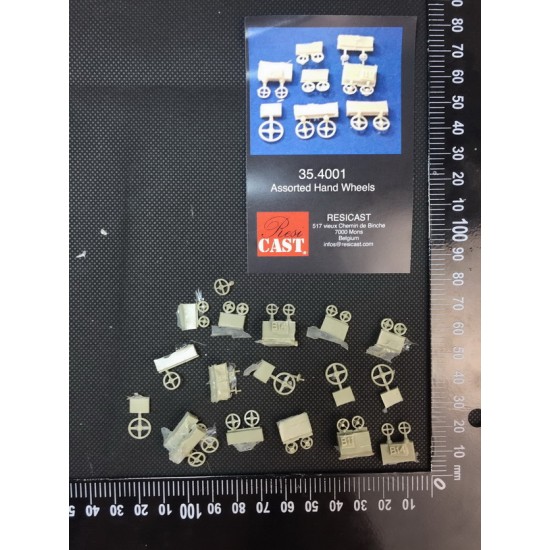 1/35 Various Sized Hand Wheels (32 parts)