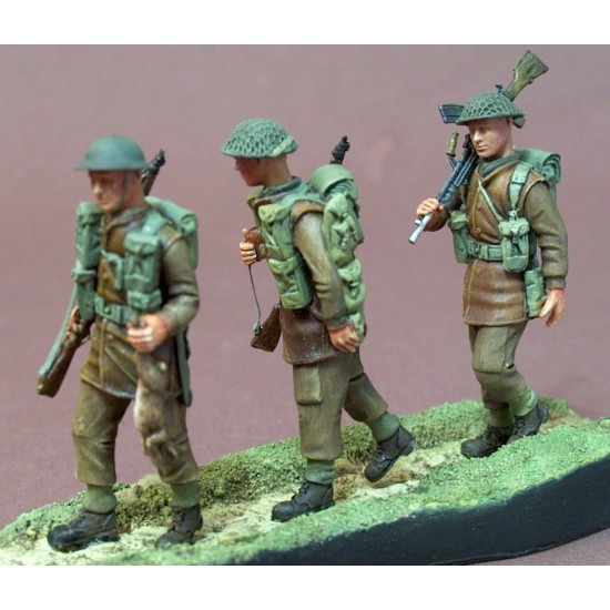 1/35 Bren Gun Team "Marching Order" (3 figures)