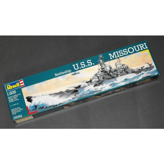 1/535 USS Battleship Missouri 