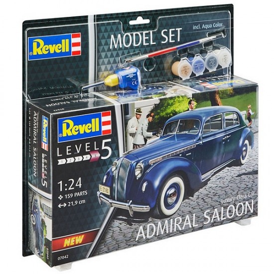 1/24 Luxury Class Car Admiral Saloon Model Set