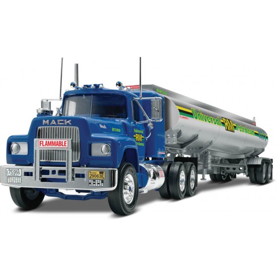 1 32 Snap Tite Mack R Conventional and Fruehauf Tanker Revell Monogram 85 1961