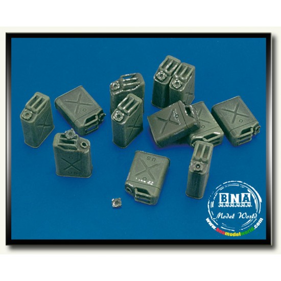 1/35 WWII US Jerrycans