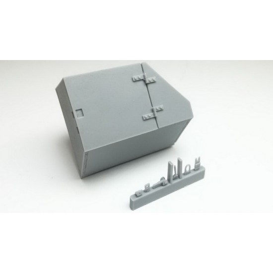 1/16 SdKfz. 171 Panther G Infrared Armoured Stowage Box for Trumpeter kits