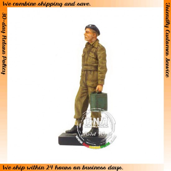 1/35 British Soldier with Can