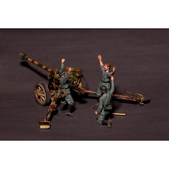 1/35 "We Repelled the Attack!" (Volltreffer, 3 figures)