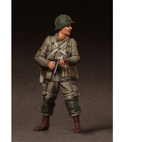 1/35 WWII Sergeant 82St Airborne In Battle