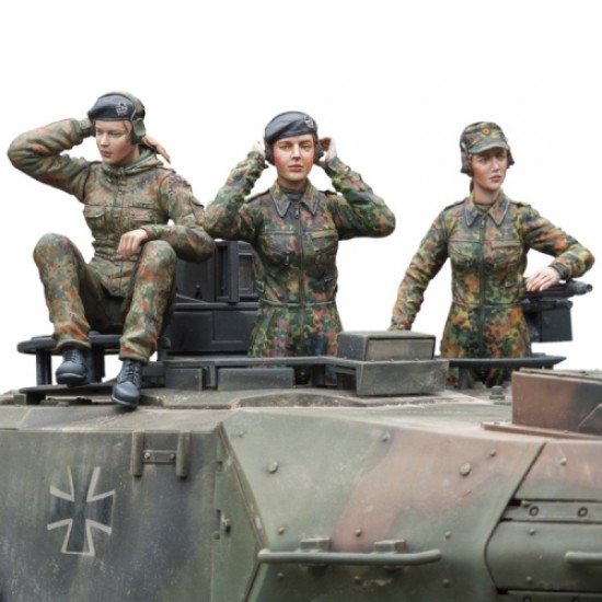 1/16 Bundeswehr Female Tank Crews (3 Figures)