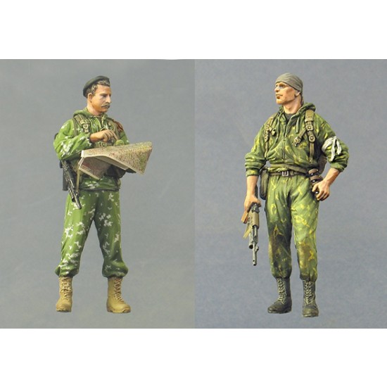 1/35 Commander & Private of Volunteers Division of Novorussia (2 figures) 