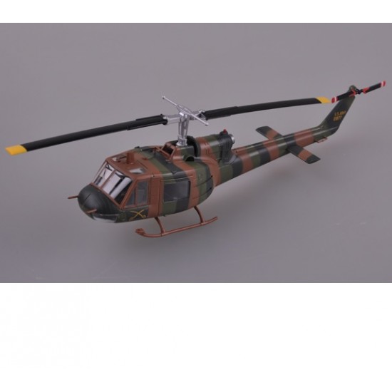 1/72 US Bell UH-1B Huey Utility Tactical Transport Helicopter, Tan Son Nhut 1964