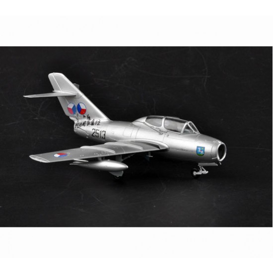 1/72 Czechoslovakia Air Force Mikoyan-Gurevich Mig-15 UTI (S-103) [Winged Ace Series]