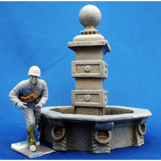 1/35 Fountain Set #1 "Pillar" (2pcs, figure Not included)