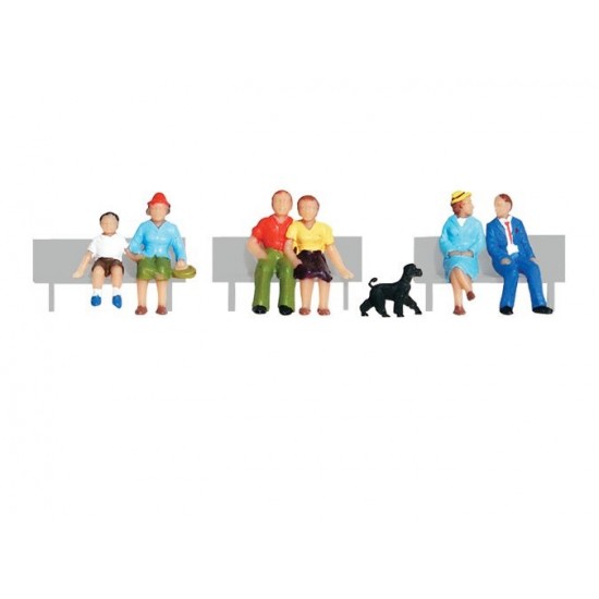 HO Scale Sitting & Waiting  (2 men, 3 women, 1 child & 1 dog)