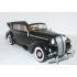 1/35 WWII German Staff Car Admiral Cabriolet with Crew (1 Model kit with 3 Figures) 1/35 WWII German Staff Car Admiral Cabriolet with Crew (1 Model kit with 3 Figures)