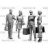 1/35 Chernobyl #5. Evacuation (4 adults, 1 child and luggage) 1/35 Chernobyl #5. Evacuation (4 adults, 1 child and luggage)