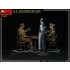 1/35 US Soldiers in Cafe (3 figures & accessories) 1/35 US Soldiers in Cafe (3 figures & accessories)