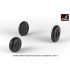 1/32 Mikoyan MiG-9 Fargo/MiG-15 Fagot (Early) Wheels w/Weighted Tyres