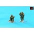 1/144 WWII RAF Crewmen In High Altitude Outfit - "Friends" (3 figures w/dog)