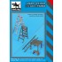 1/32 Ladders and Table
