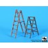 1/32 Ladders and Table