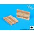 1/48 Wooden Pallets (2pcs, assembled)