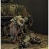 1/35 WWII The Souvenir (2 figures, decal for 101st division included)