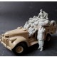 1/35 WWII LRDG Crew set in North Africa (rear stowage & 4 figures)