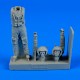1/32 Soviet Pilot with Life Jacket in The Cold War Period (1 Pilot w/2 Different Heads)