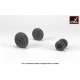 1/72 F-4B/N Phantom-II Wheels w/Weighted Tyres (early)