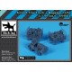1/144 Airport Tow Truck and Baggage Carts