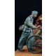1/35 Waffen SS Soldier Pushing #2 1942-45