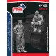 1/48 Panther Crew ''Taking a Break'' Set 2 (2 figures)