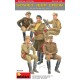 1/35 Soviet Jeep Crew (5 figures & weapons) [Special Edition]