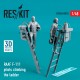 1/48 RAAF F-111 Pilots Climbing the Ladder (2pcs, 3D Printing)